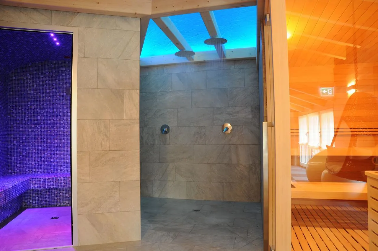 אדולו Touring Hotel & Spa