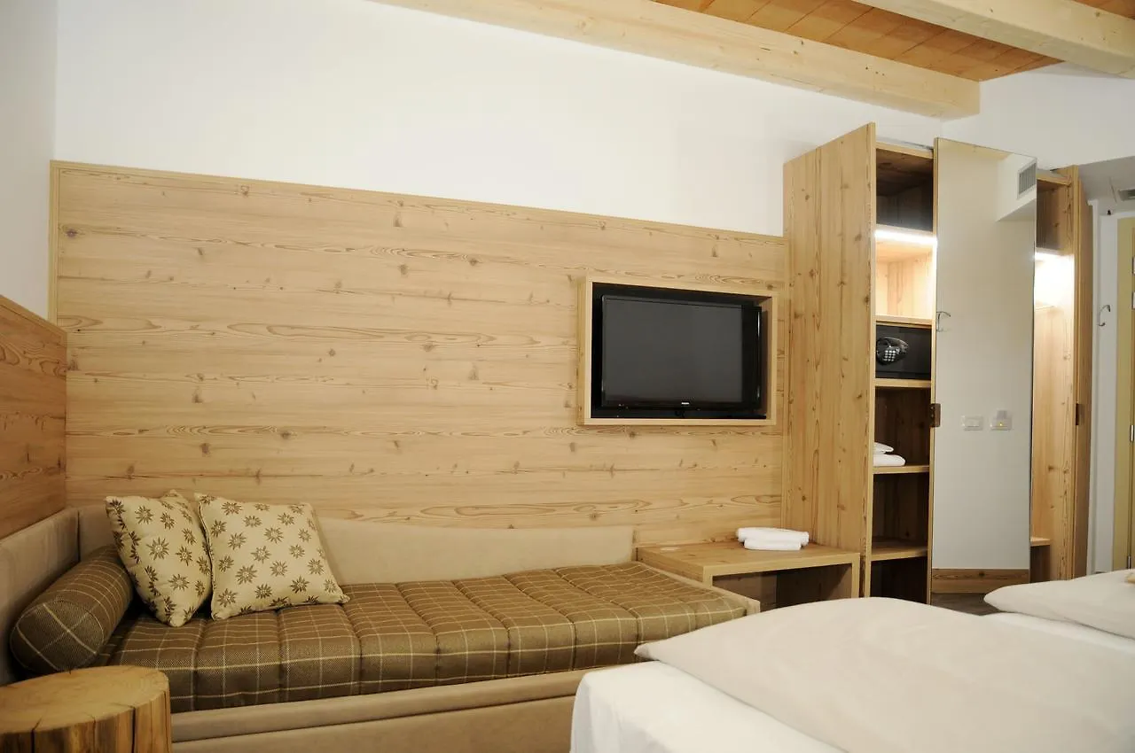 אדולו Touring Hotel & Spa