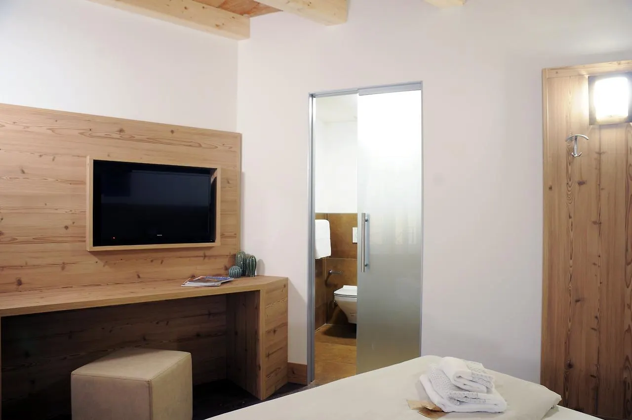 אדולו Touring Hotel & Spa